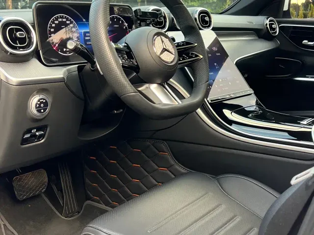 Mercedes-Benz C-Class — Фото автомобиля 5