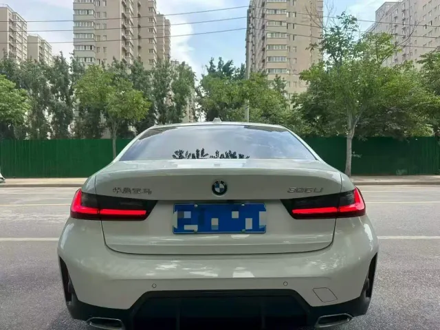 BMW 3 Series — Фото автомобиля 8