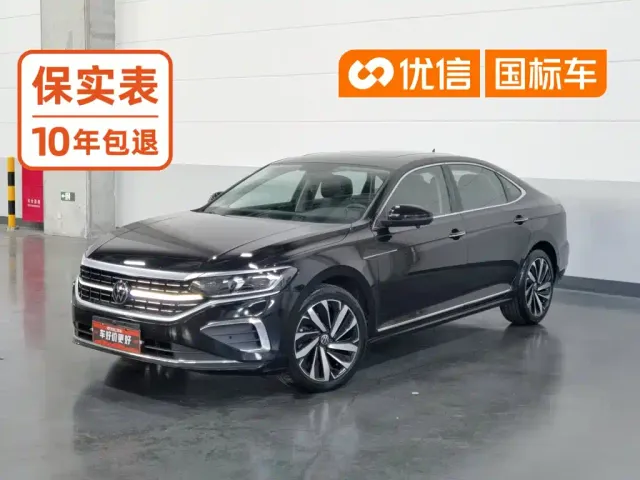 Фотография автомобиля — Volkswagen Passat