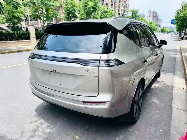 GAC Aion Y — Фото автомобиля 3