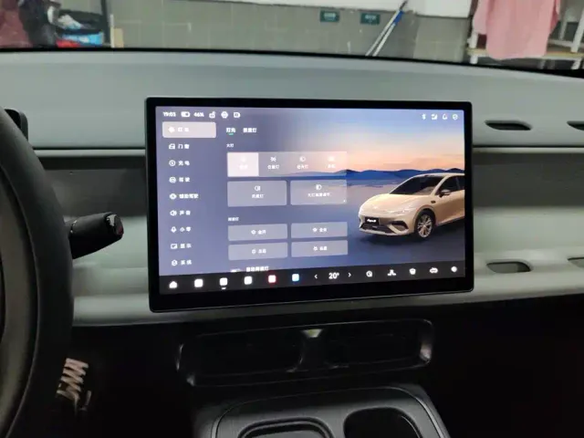 Leapmotor Lafa 5 — Фото автомобиля 13