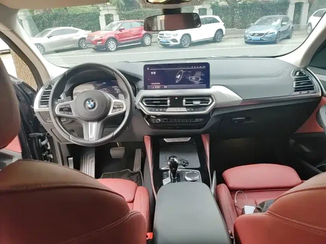 BMW X4 — Фото автомобиля 9
