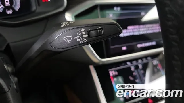 Audi A7 4K — Фото автомобиля 27