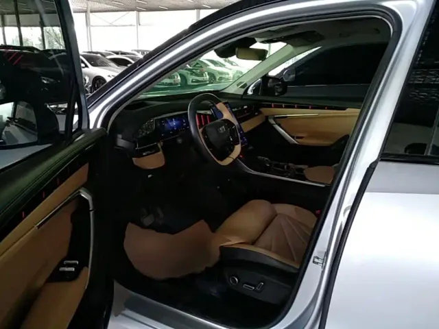 Geely Boyue L — Фото автомобиля 15