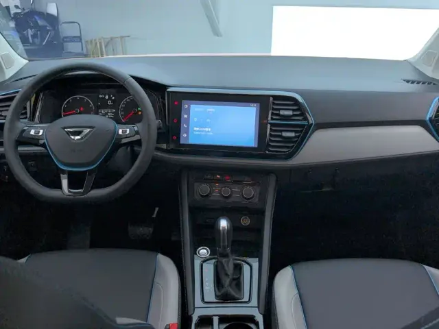 Jetta VS5 — Фото автомобиля 12