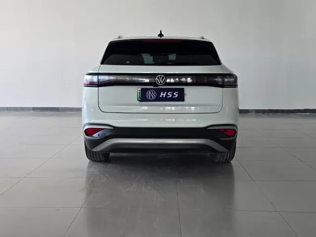 Volkswagen ID.4 X — Фото автомобиля 4