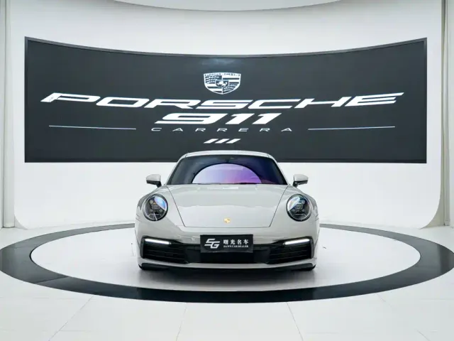 Porsche 911 — Фото автомобиля 2