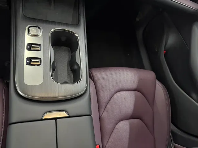Xiaomi SU7 — Фото автомобиля 5