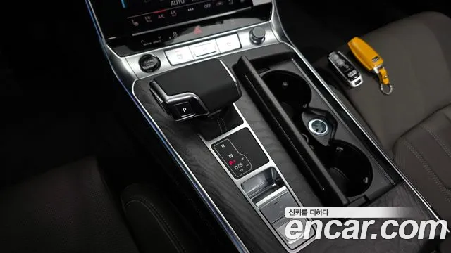 Audi A7 4K — Фото автомобиля 12
