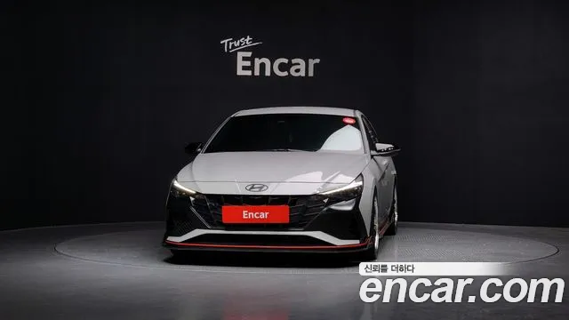 Hyundai AVANTE — Фото автомобиля 3