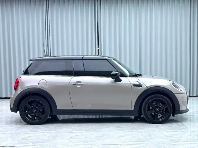 MINI Hatch — Фото автомобиля 4