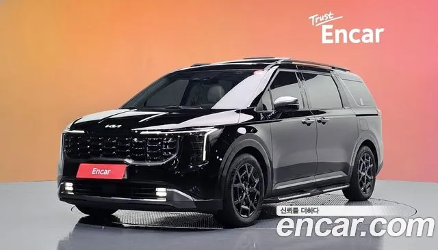 Фотография автомобиля — Kia Carnival