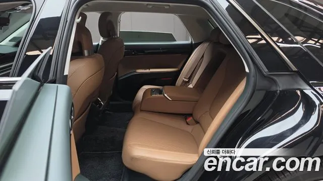 Hyundai Grandeur GN7 — Фото автомобиля 16