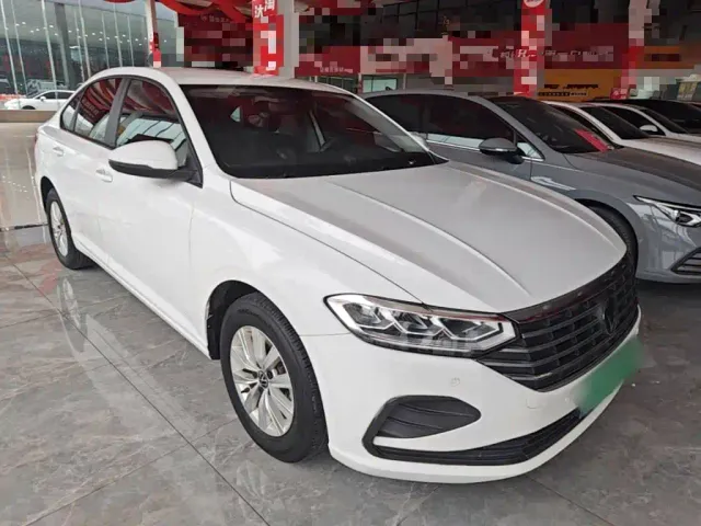Volkswagen Lavida — Фото автомобиля 3