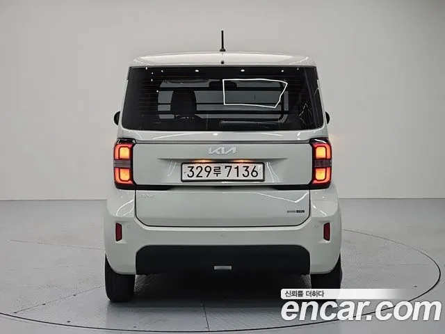 Kia RAY Новый Kia Ray Фургон — Фото автомобиля 3