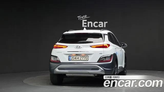 Hyundai Kona Новый Kona Бензин 1.6 Turbo 4WD — Фото автомобиля 4