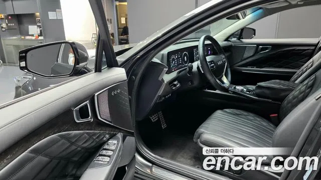 Kia K8 Hybrid — Фото автомобиля 10
