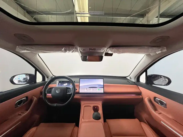 Leapmotor C16 — Фото автомобиля 5