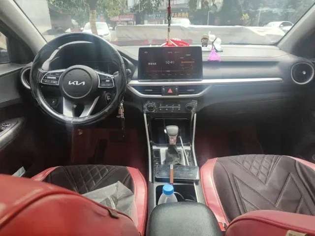 Kia K3 — Фото автомобиля 11