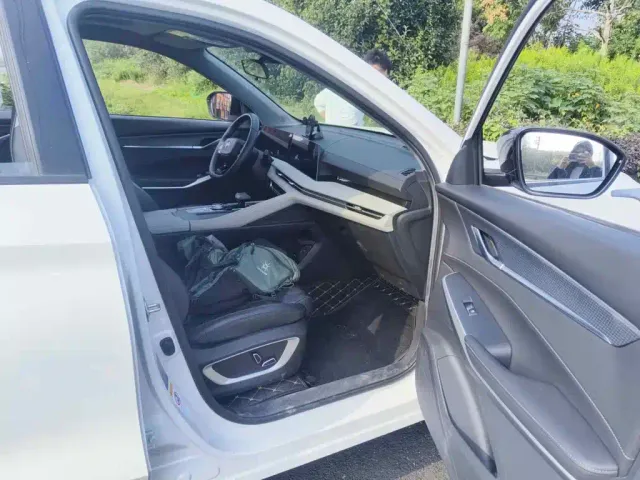 Changan CS75 Plus — Фото автомобиля 10