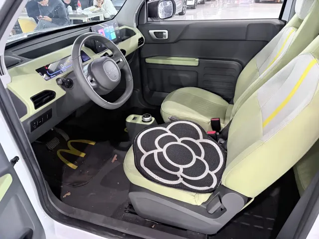 Geely Panda — Фото автомобиля 3