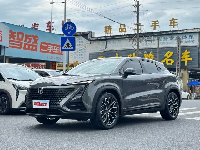 Фотография автомобиля — Changan UNI-T