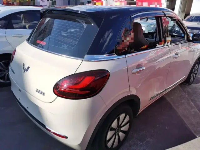 Wuling Bingo — Фото автомобиля 6