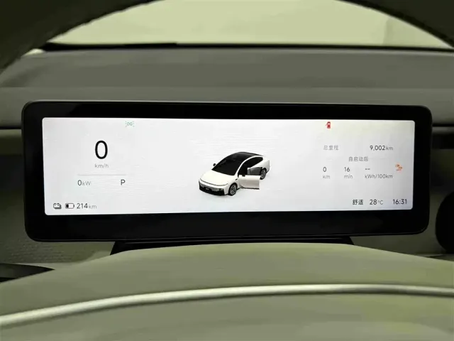 Leapmotor Leapmotor B01 2026 550 LiDAR Edition — Фото автомобиля 14