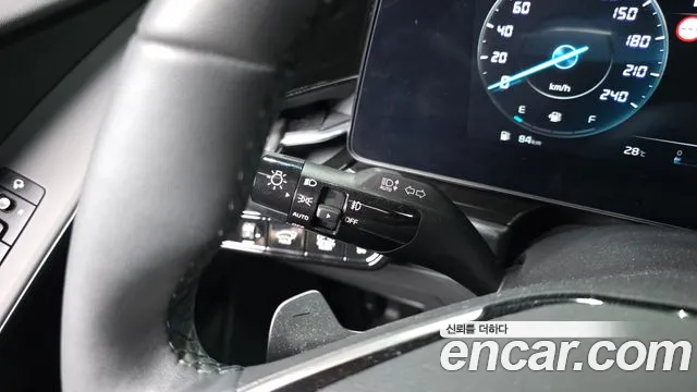 Kia Niro The All New Niro Signature — Фото автомобиля 24