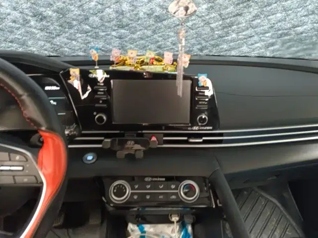 Hyundai Elantra — Фото автомобиля 13