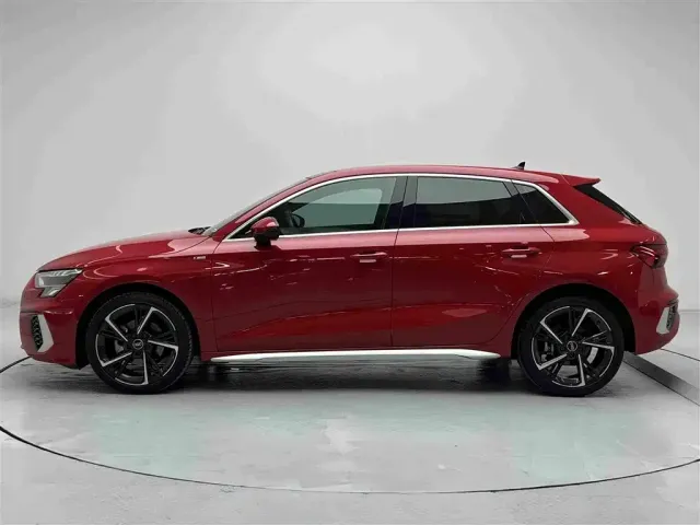 Audi Audi A3 2024 Model Sportback 35 TFSI Fashion Sport — Фото автомобиля 19