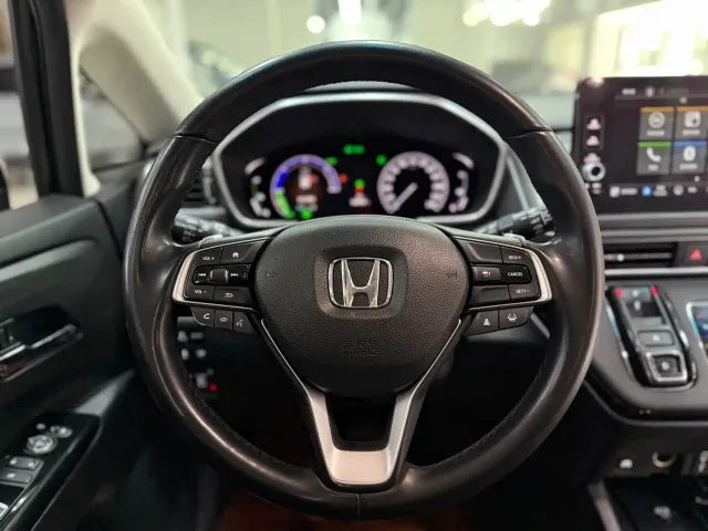 Honda Elysion — Фото автомобиля 10