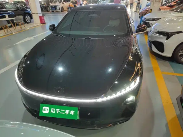Changan Qiyuan A07 — Фото автомобиля 2