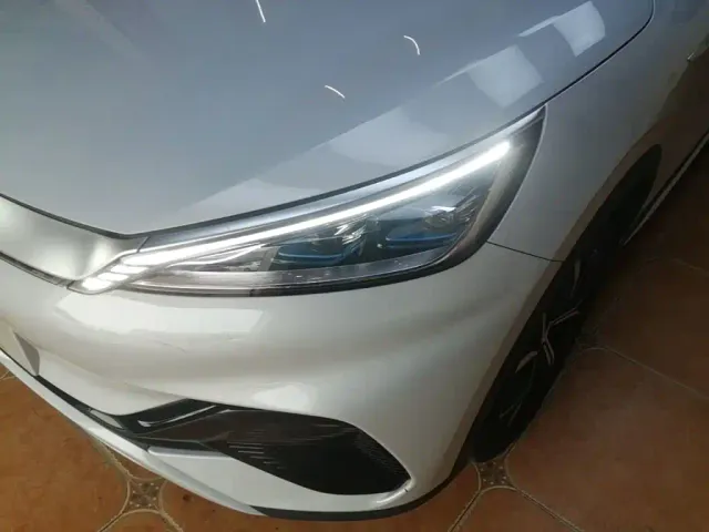 BYD Yuan PLUS — Фото автомобиля 23