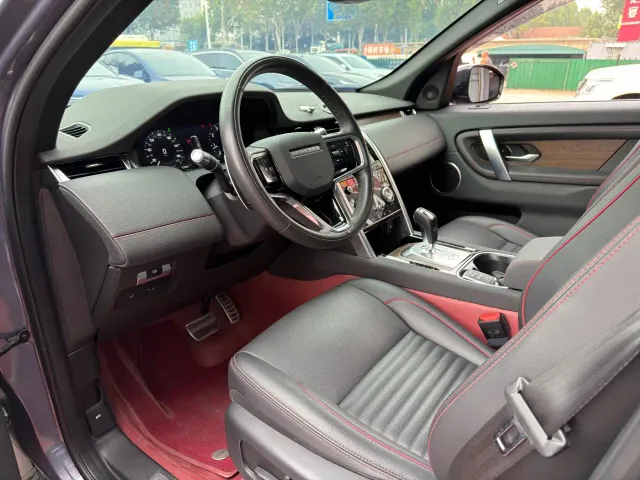 Land Rover Discovery Sport — Фото автомобиля 7