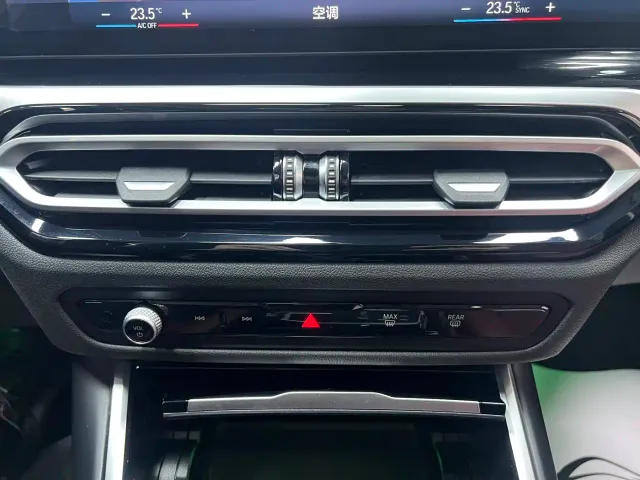 BMW 3 Series — Фото автомобиля 14