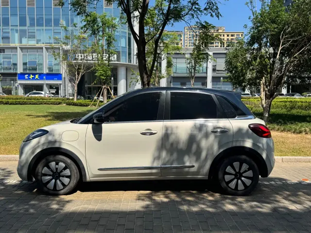 Wuling Bingo — Фото автомобиля 4
