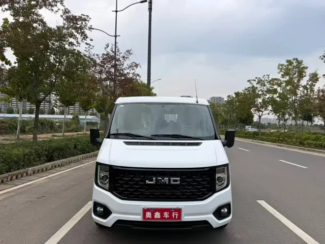 JMC Fushun — Фото автомобиля 3