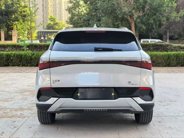 BYD Yuan PLUS — Фото автомобиля 8