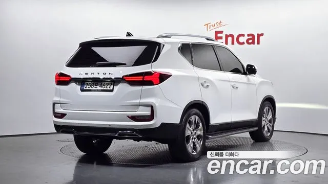 KG_Mobility_Ssangyong Rexton All Rexton Дизель 2.2 4WD — Фото автомобиля 2