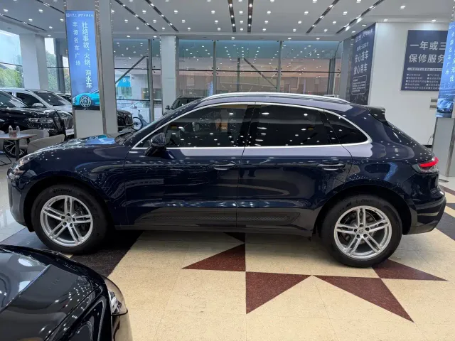 Porsche Macan — Фото автомобиля 28