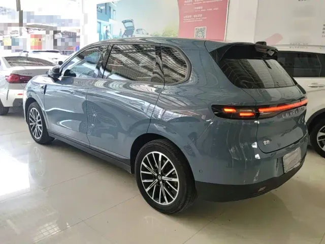 Leapmotor Leapmotor B10 2025 510 LiDAR Edition — Фото автомобиля 4