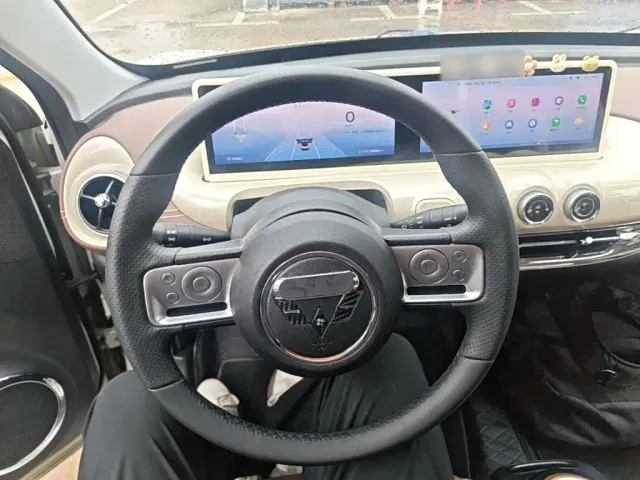 Wuling Bingo — Фото автомобиля 10