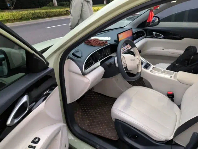 Geely Starry Wish — Фото автомобиля 17