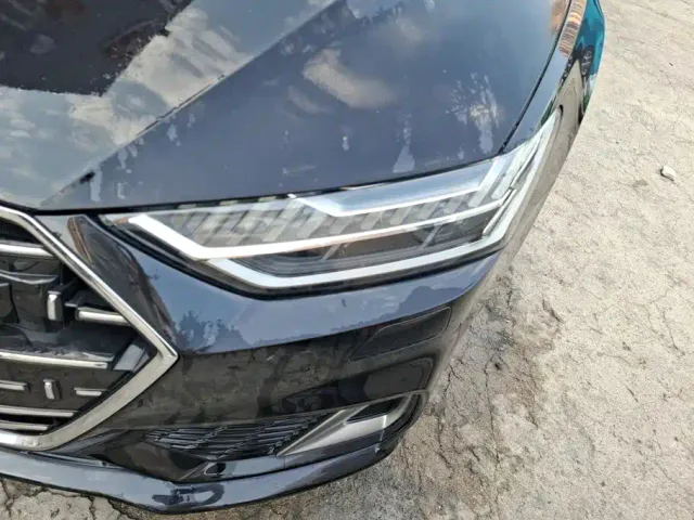 Audi A7L — Фото автомобиля 5