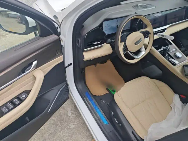 Geely Xingyue L — Фото автомобиля 15
