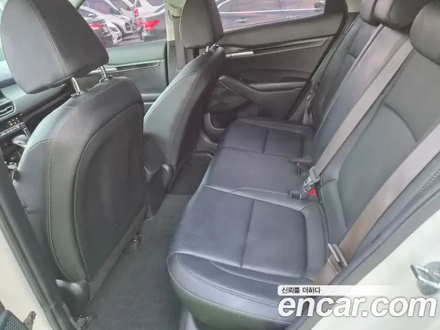 Kia Seltos — Фото автомобиля 18