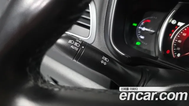 Renault-KoreaSamsung QM6 Новый QM6 2.0 LPe LE Signature 2WD — Фото автомобиля 21