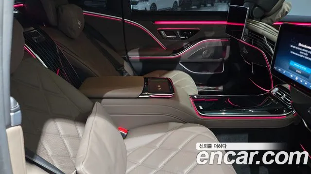 Mercedes-Benz S-Class — Фото автомобиля 20