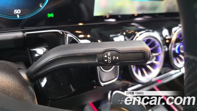 Mercedes-Benz EQA H243 — Фото автомобиля 9